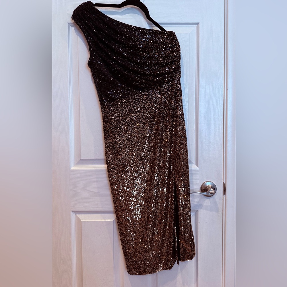 Dress the Population Black and Gold Sequin Dress